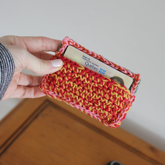 The Card Holder Pattern