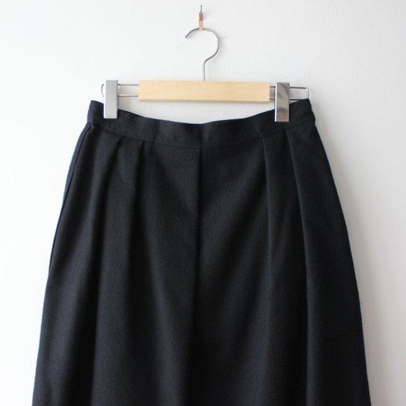 Vintage 80's Anne Marie Beretta Wool Black Skirt