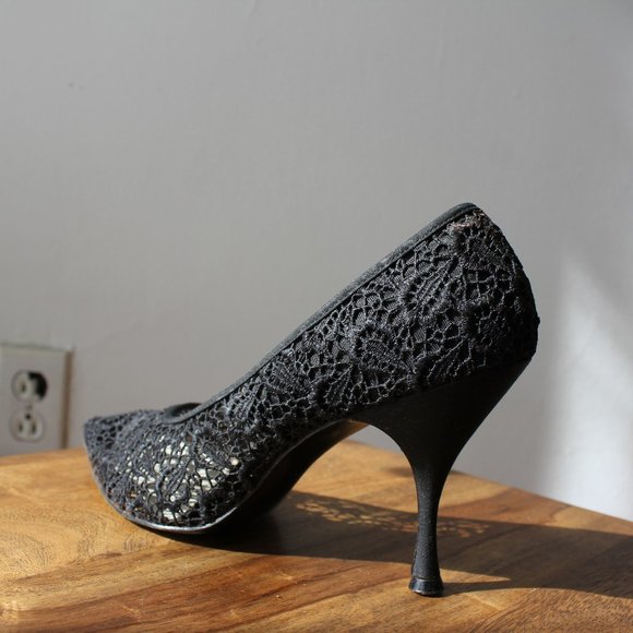 Vintage 60's Cameo Room Black Heels