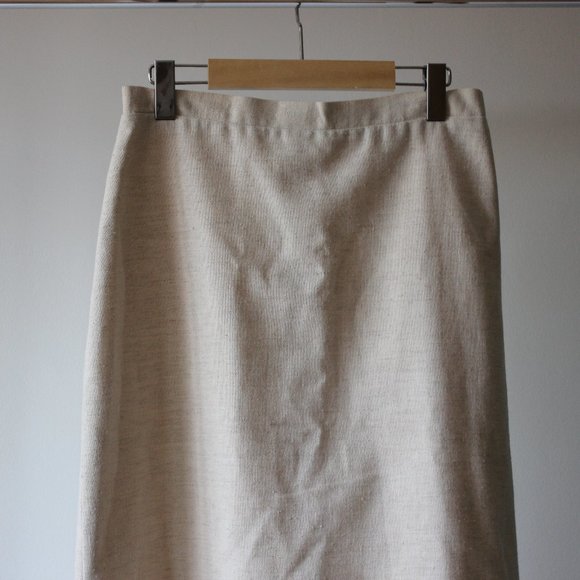 Vintage 70's Mid-Length Beige Skirt