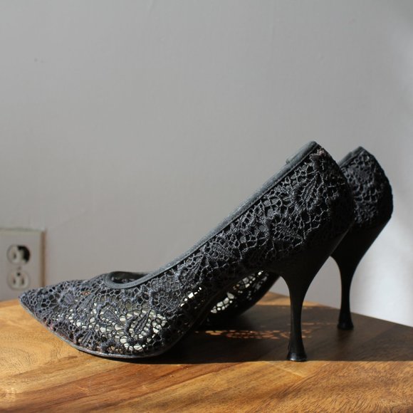 Vintage 60's Cameo Room Black Heels