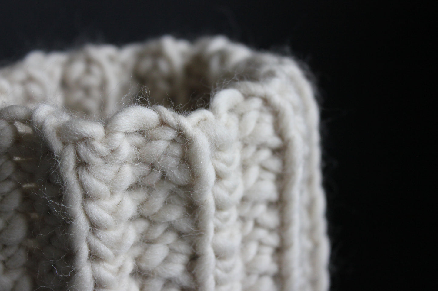 The Chunky Neckwarmer (Cream)