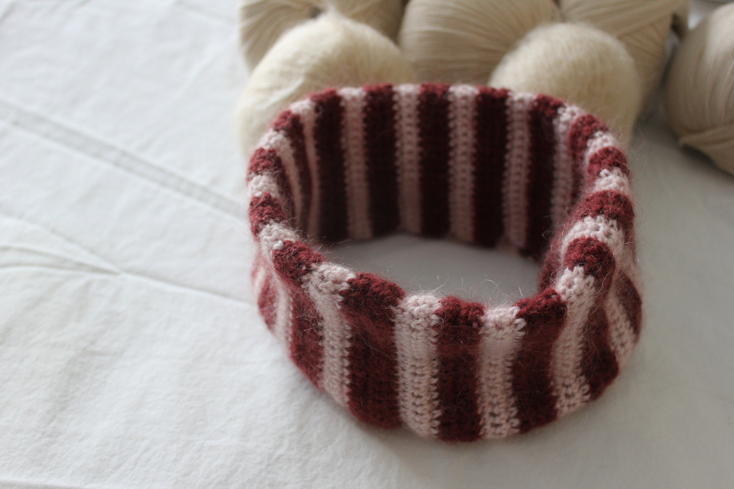 The Striped Neckwarmer (Valentines Edition)