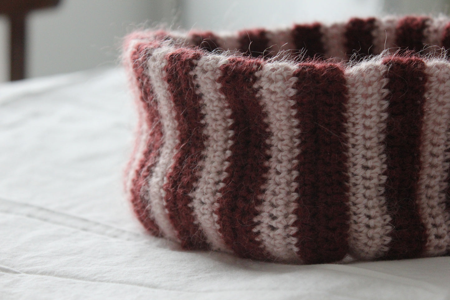 The Striped Neckwarmer (Valentines Edition)