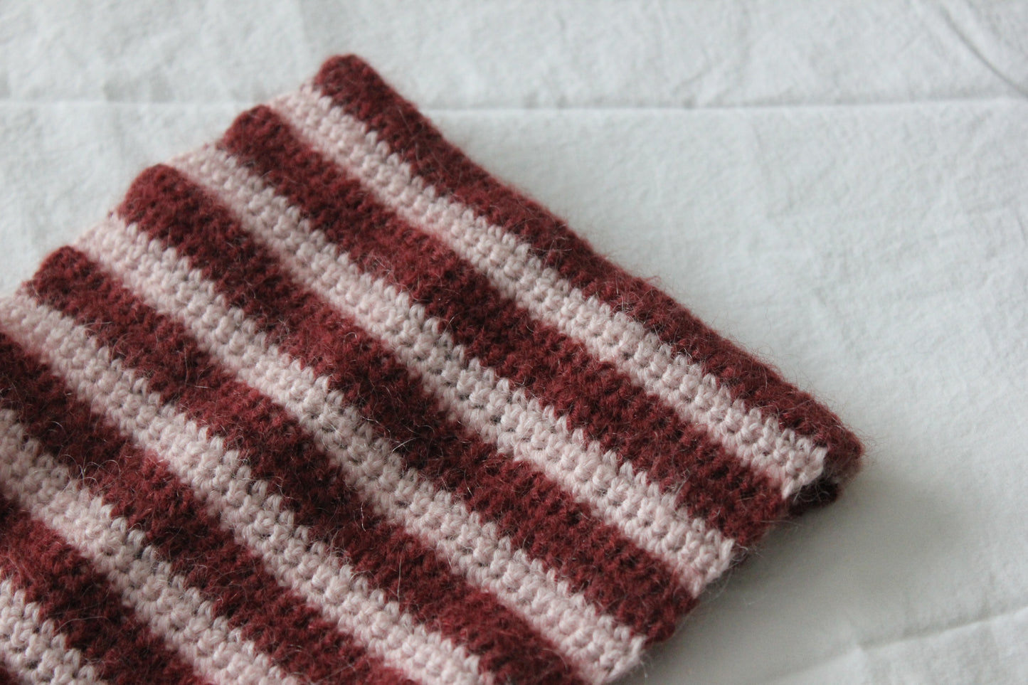 The Striped Neckwarmer (Valentines Edition)