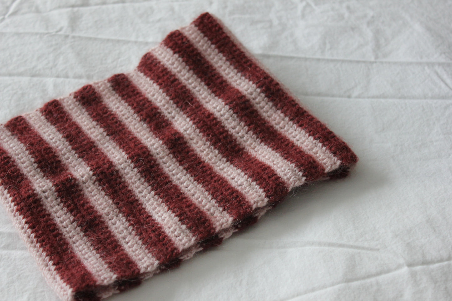 The Striped Neckwarmer (Valentines Edition)